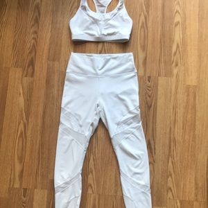 💕💕 Fabletic’s sports bra and pant 💕
